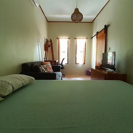Anik Homestay & Dormy Batukaras 外观 照片