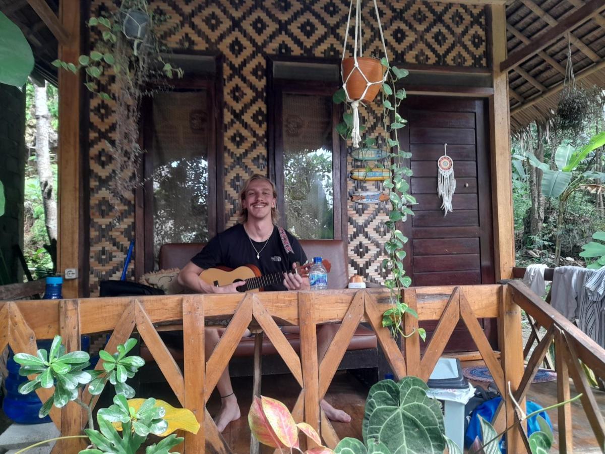 Anik Homestay & Dormy Batukaras 外观 照片