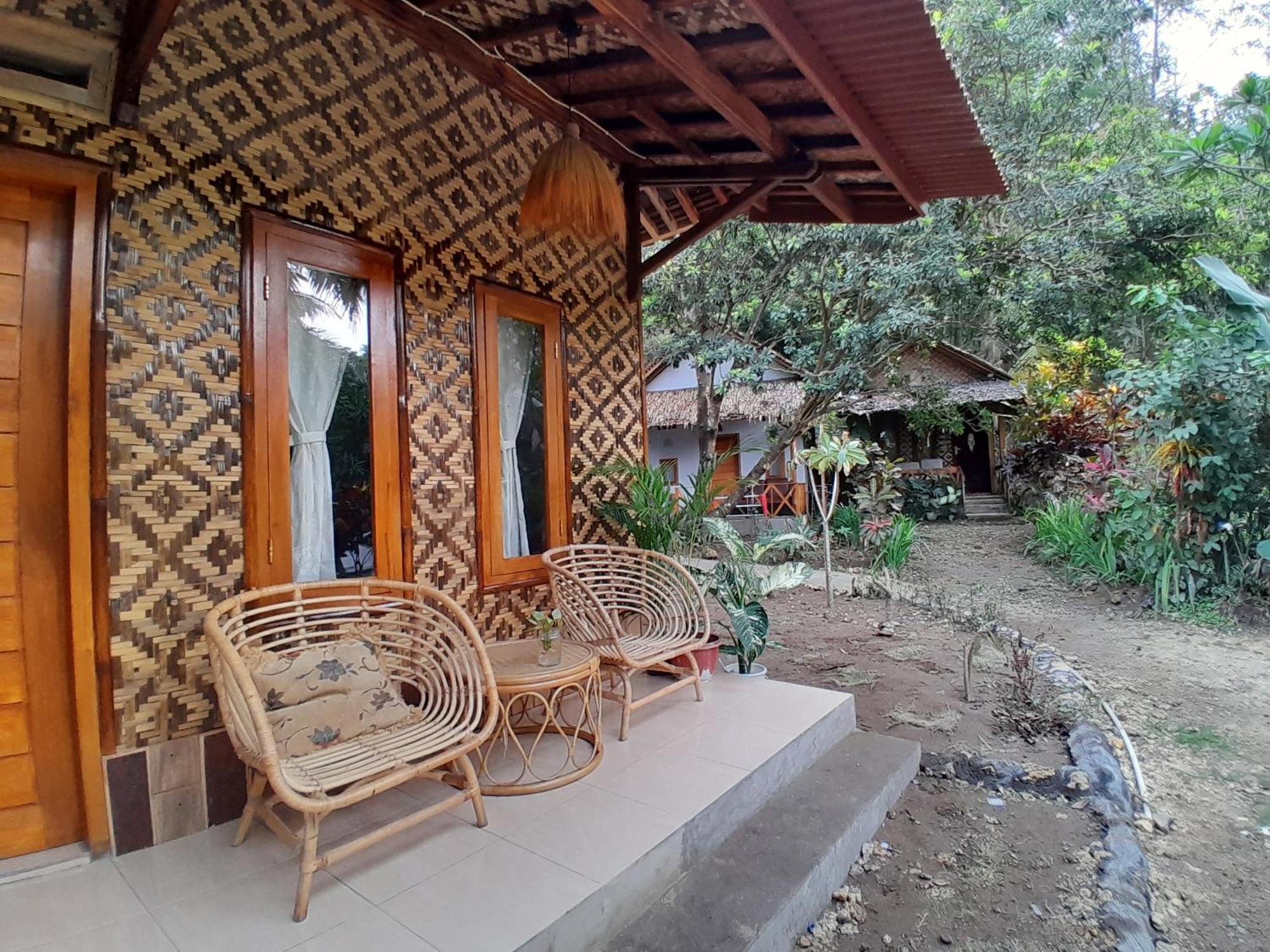 Anik Homestay & Dormy Batukaras 外观 照片