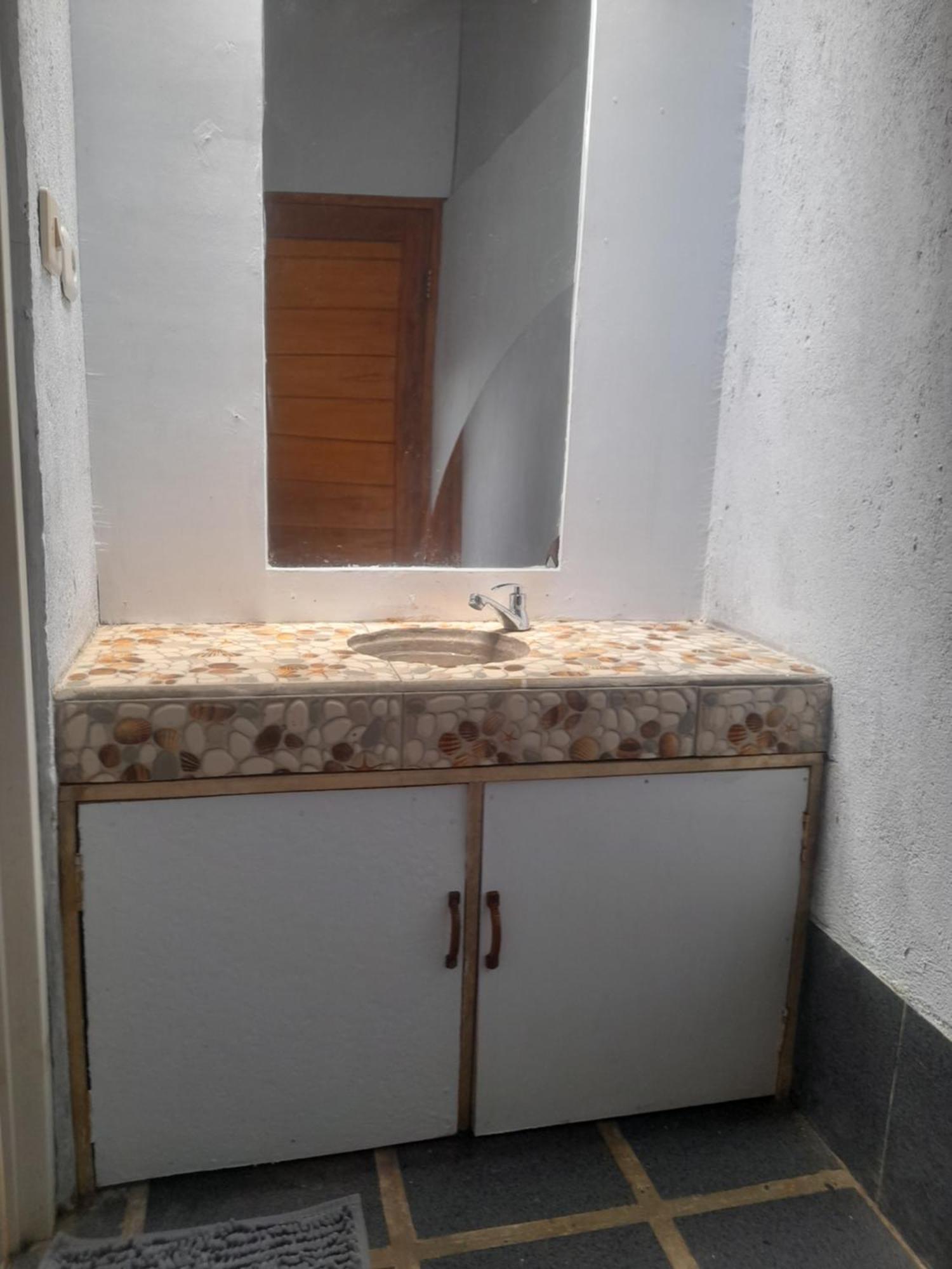 Anik Homestay & Dormy Batukaras 客房 照片