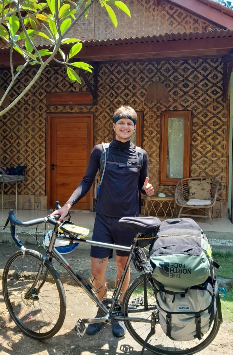 Anik Homestay & Dormy Batukaras 外观 照片
