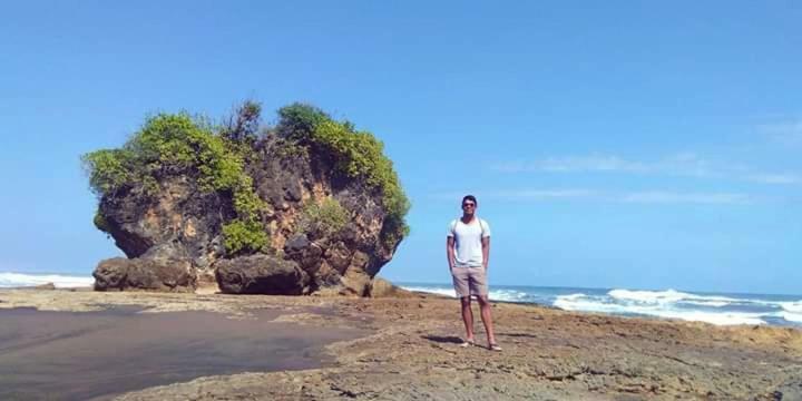 Anik Homestay & Dormy Batukaras 外观 照片